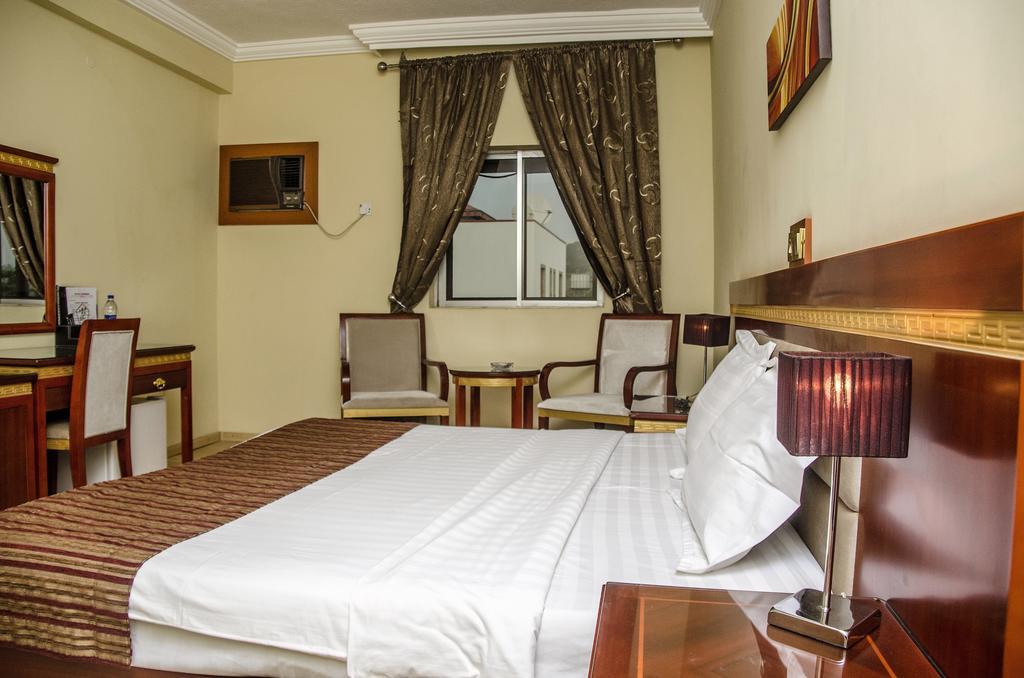Hotel Rosebud Abuja Ngoại thất bức ảnh