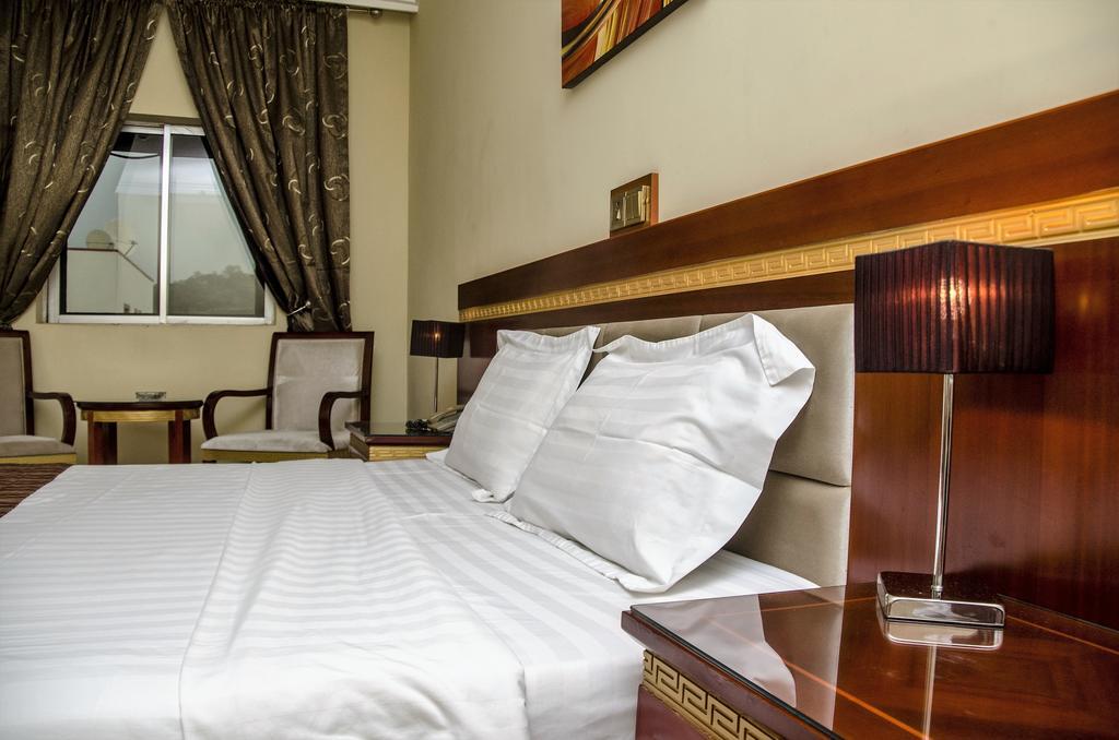 Hotel Rosebud Abuja Ngoại thất bức ảnh