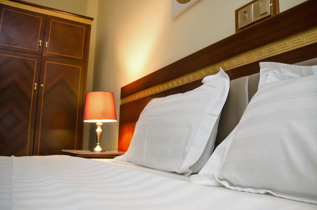 Hotel Rosebud Abuja Ngoại thất bức ảnh