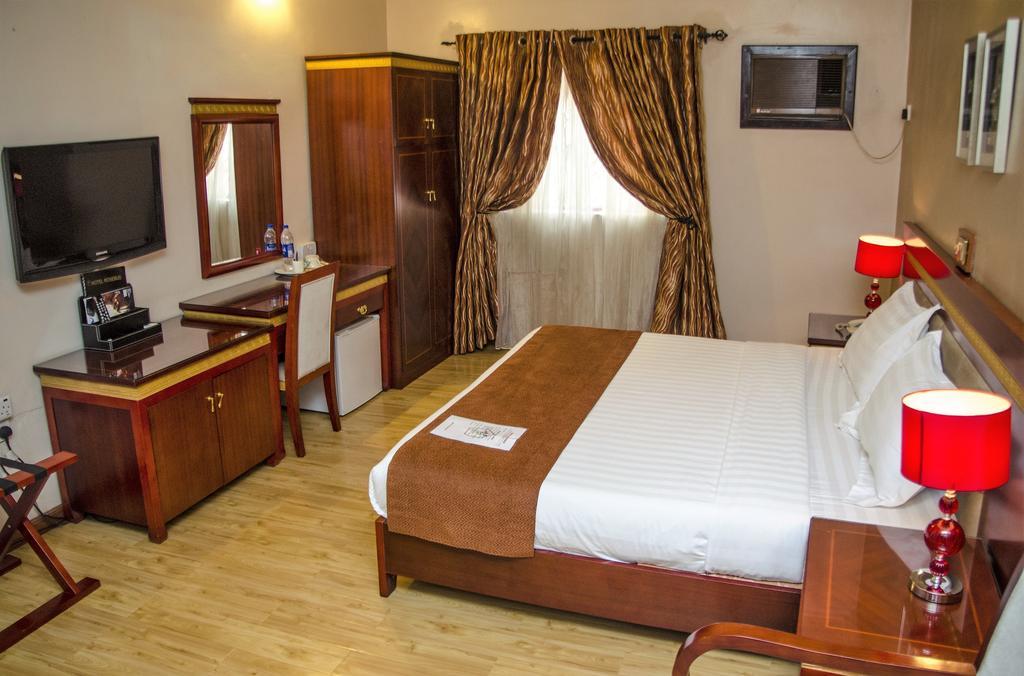 Hotel Rosebud Abuja Ngoại thất bức ảnh